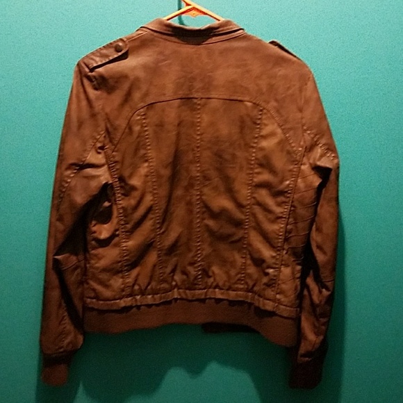 Brown jacket - Picture 2 of 4